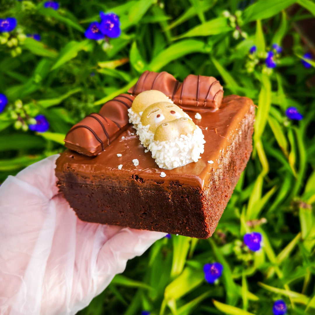 Kinderella Brownie | Duo Delights